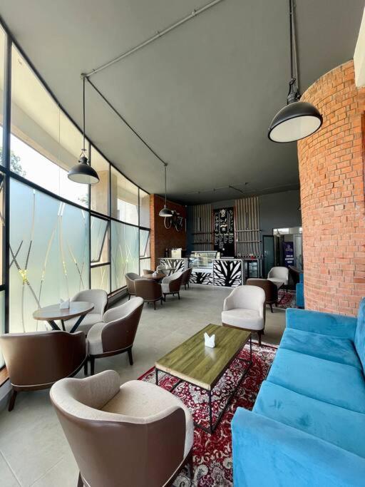 A Scenic Escape Within Nairobi Apartment Exterior photo