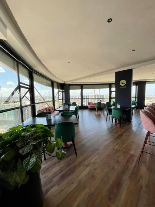 A Scenic Escape Within Nairobi Apartment Exterior photo